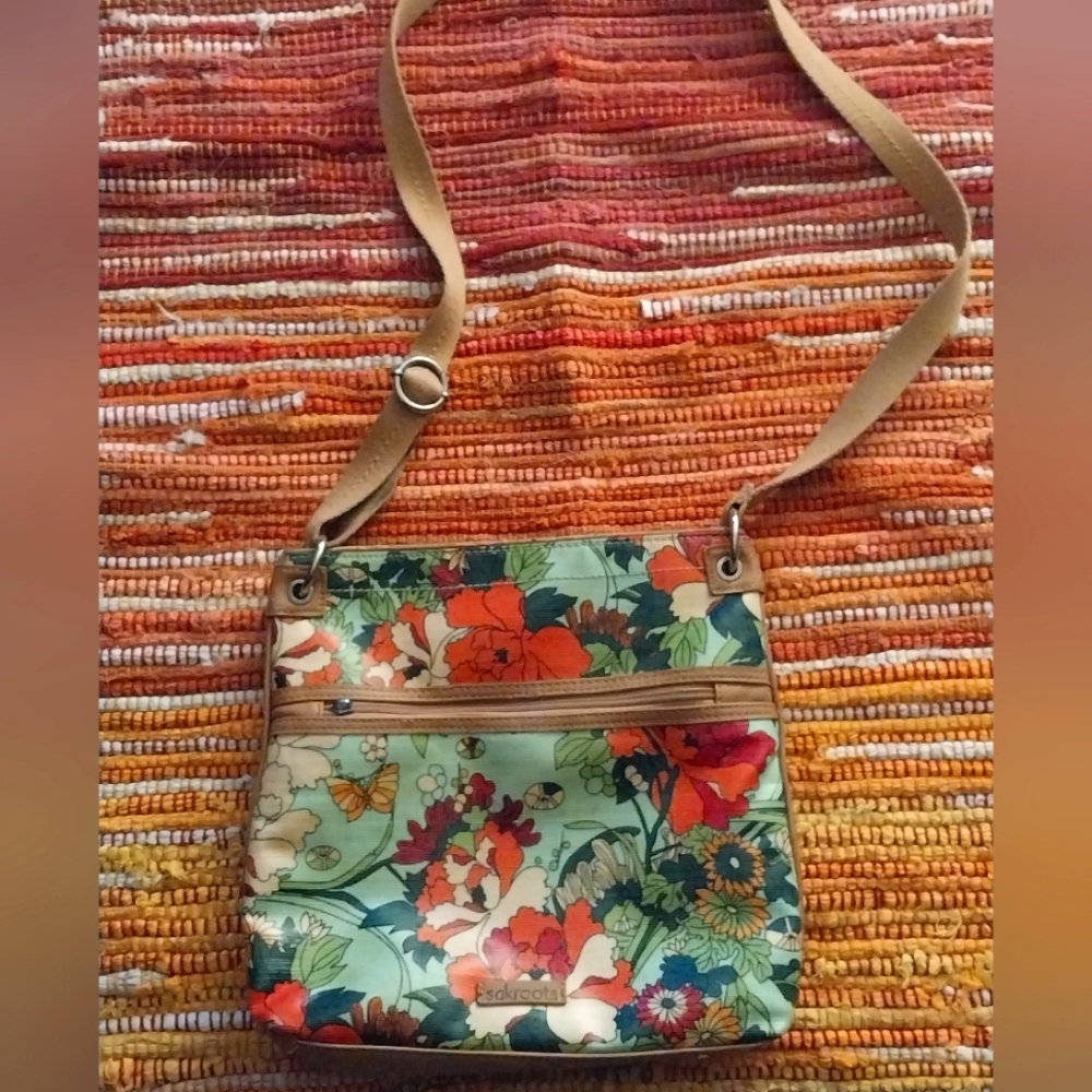 Sakroots cross body floral bag